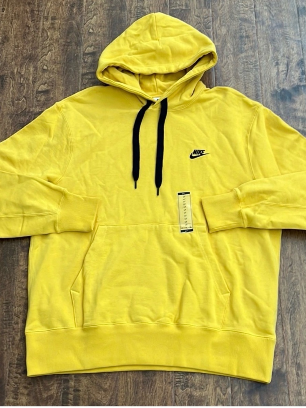 Nike Men’s Yellow Hoodie with Black Accents